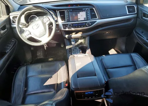 2018 Toyota Highlander Se from USA, damaged, VIN 5TDKZRFH4JS546931